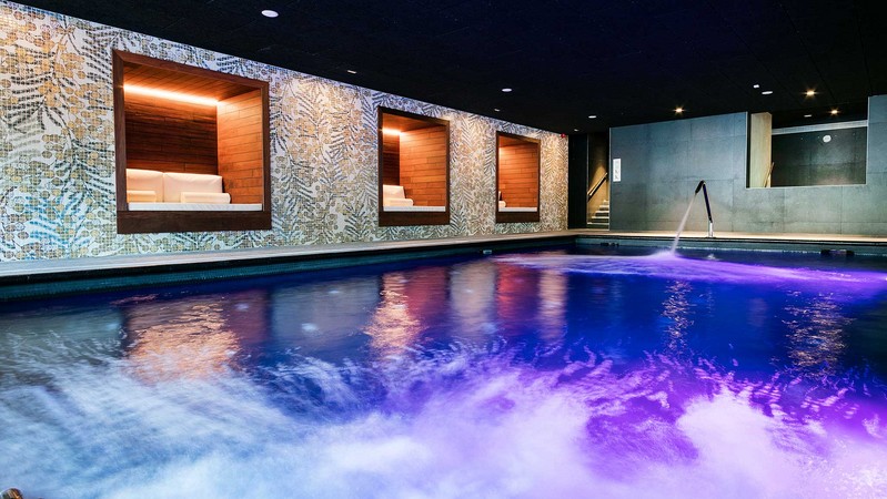 Aqua Hotel Silhouette & SPA
